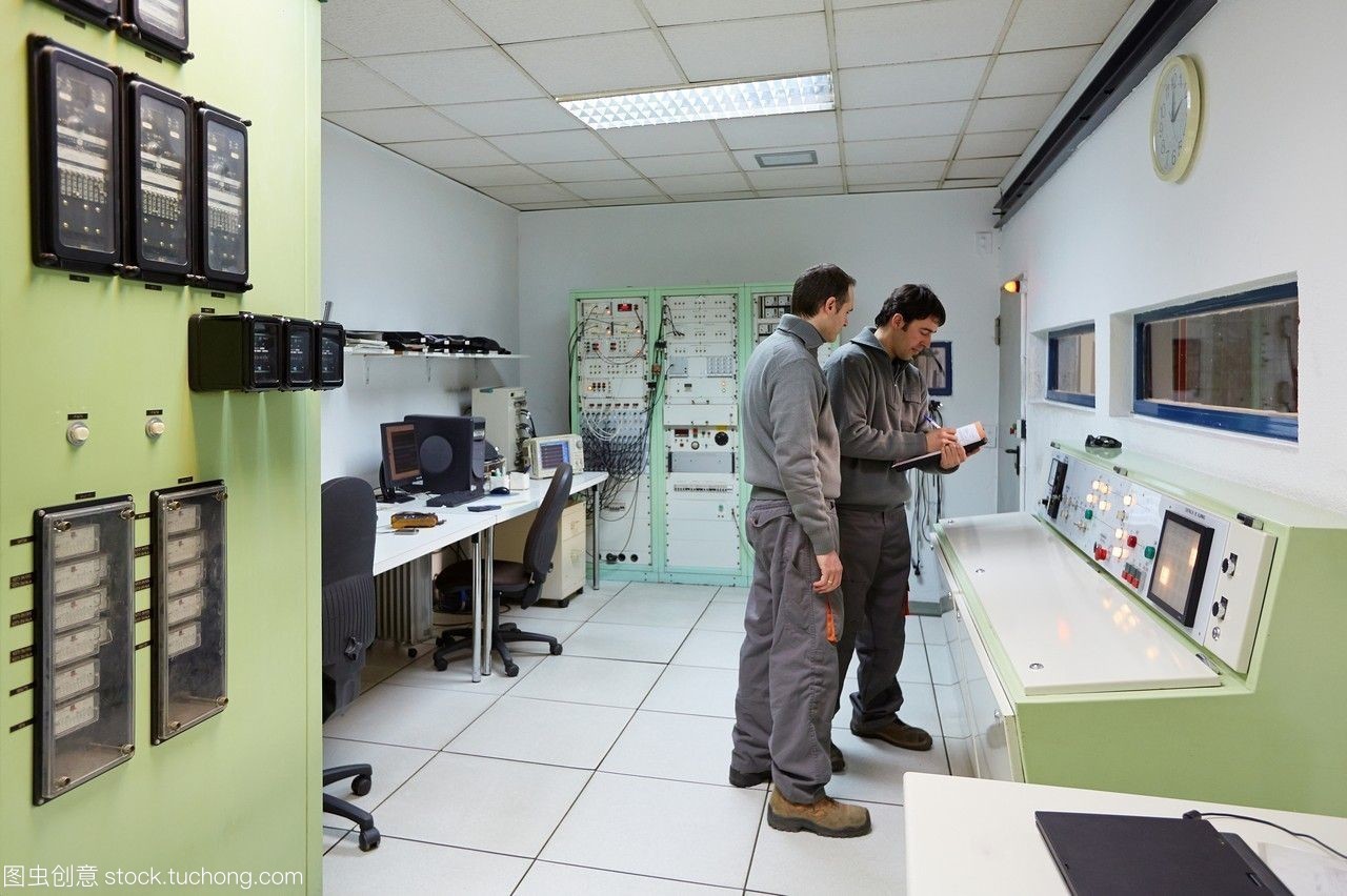 电气设备控制室电源电气实验室认证技术服务行业tecnalia研究和创新bizkaia巴斯克的国家西班牙